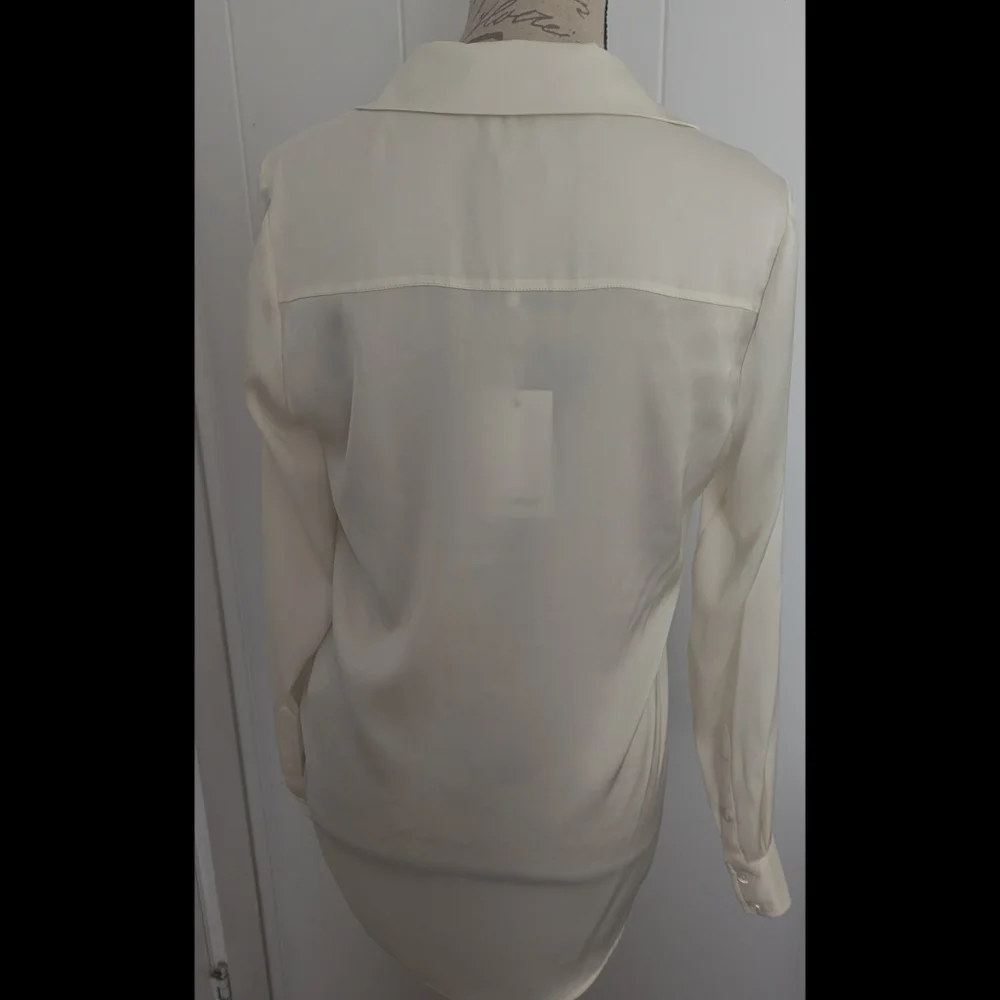 Quince Washable Ivory Silk Blouse S NWT - Picture 3 of 5